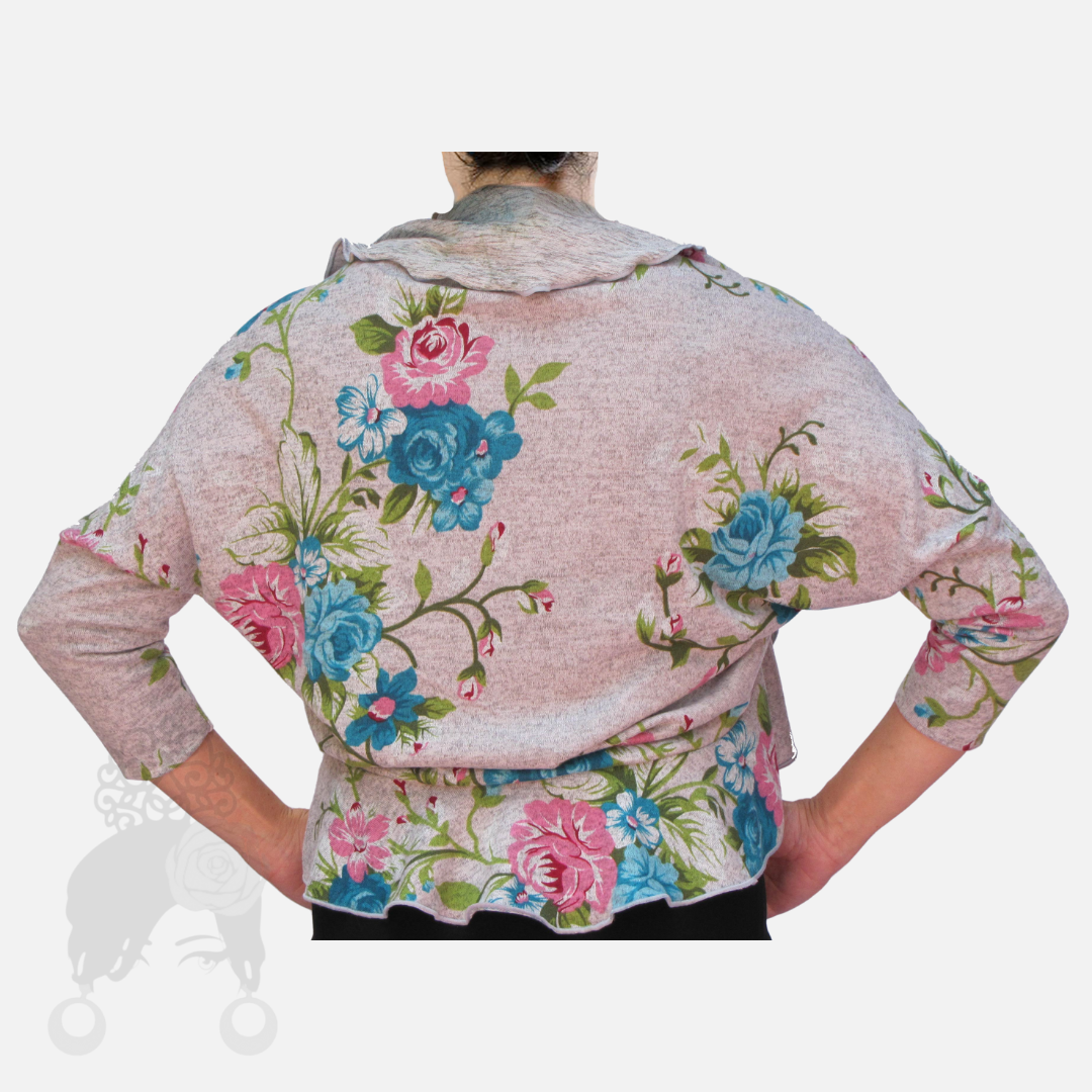 Bolero de punto estampado con rosas